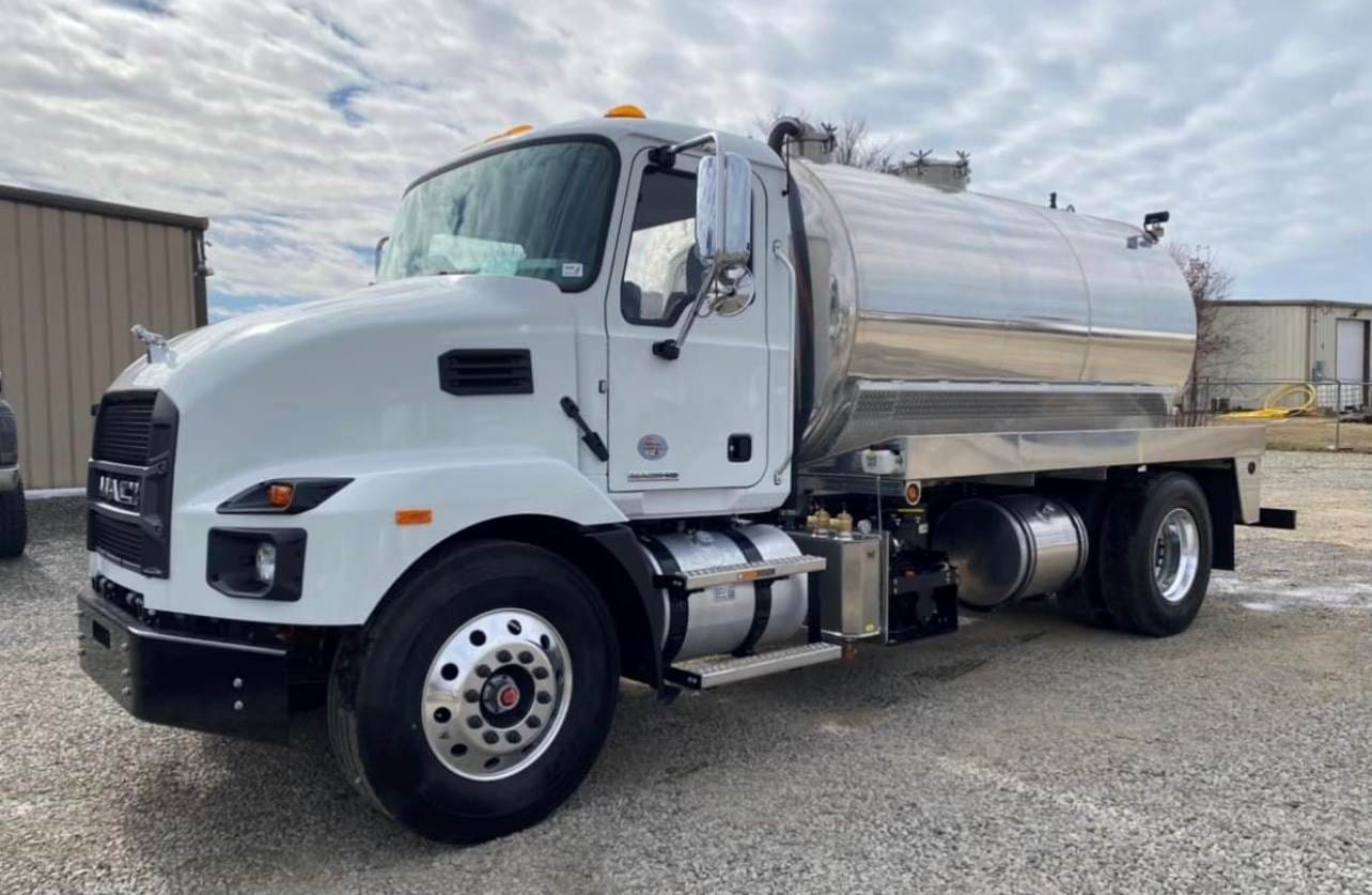 2025 Mack MD6 Sewer / Septic Truck - Iron-Vac 2100 Gallon Polished Aluminum Tank Body