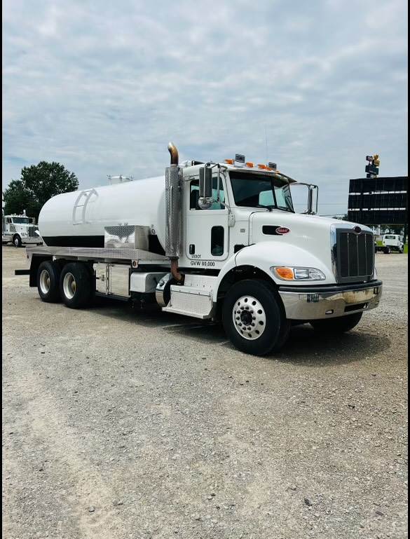2013 Peterbilt 382 Sewer / Septic Truck - Iron-Vac Tank Body