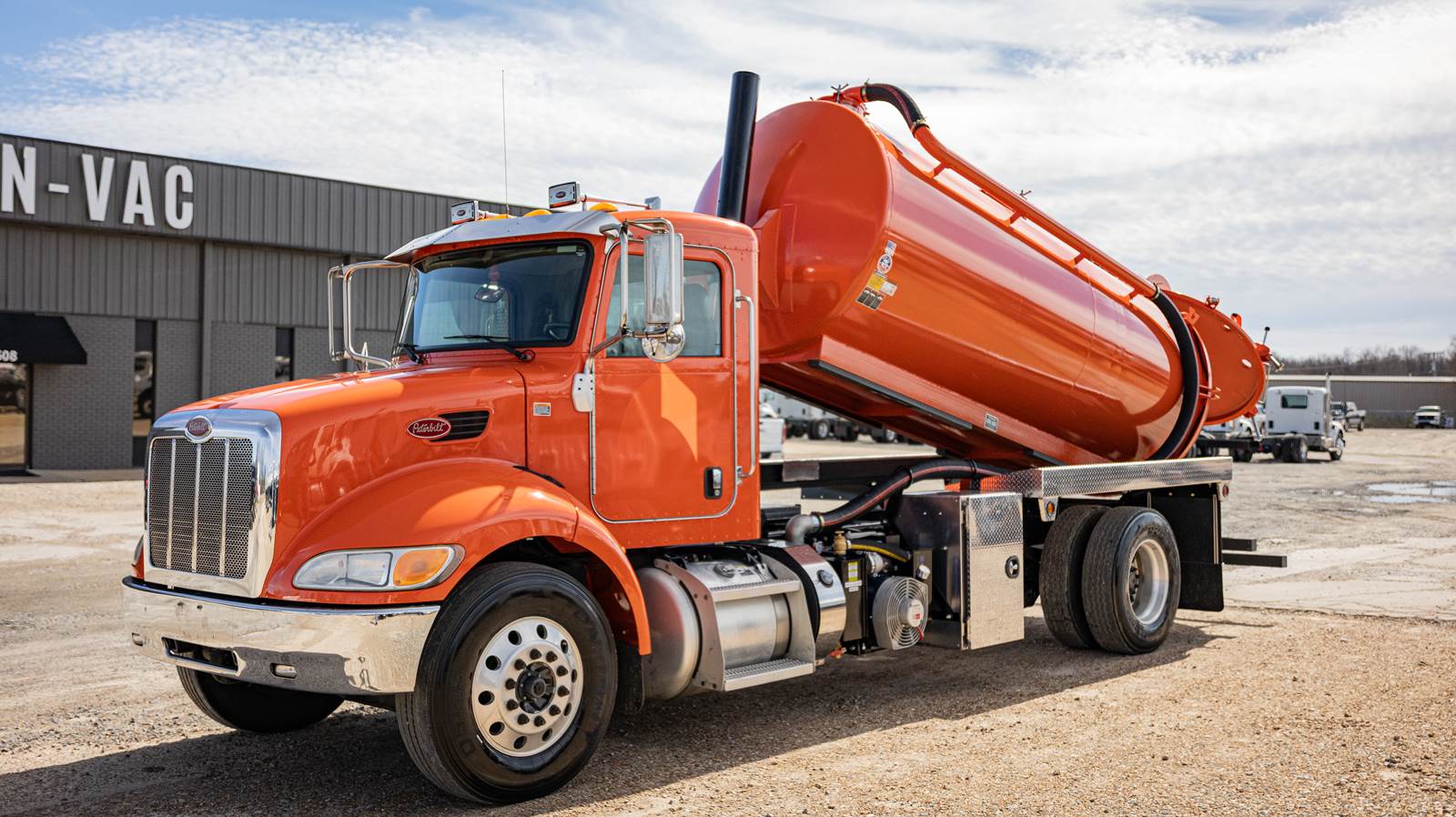 2014 Peterbilt 337 Sewer / Septic Truck - Iron-Vac 2500 Gallon Carbon Steel Tank Tank Body