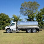 2027 Peterbilt 548 – 4,200-Gallon Aluminum Septic Truck